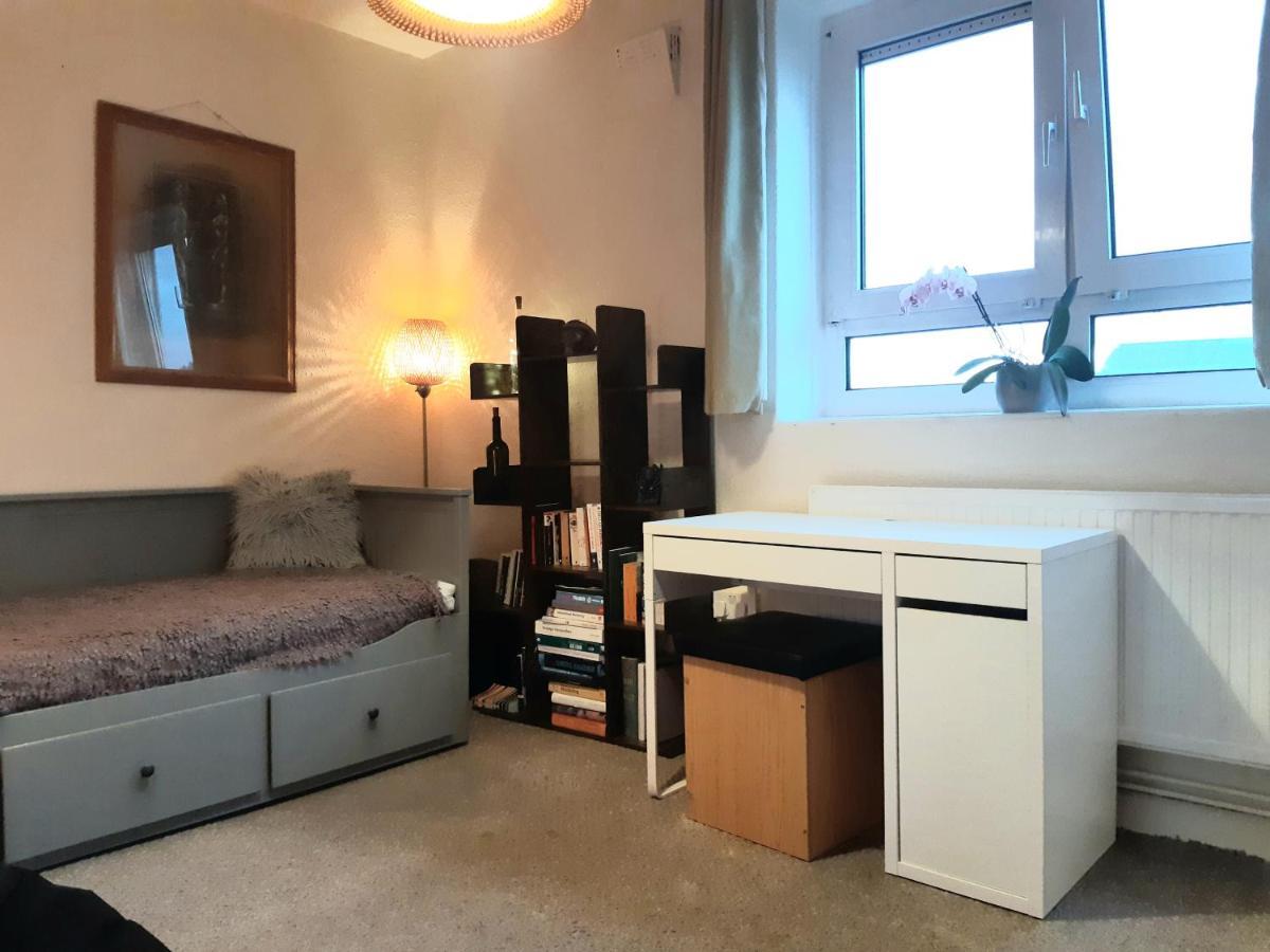 Cosy Room In Camden Town Zone 2 Londra Exterior foto