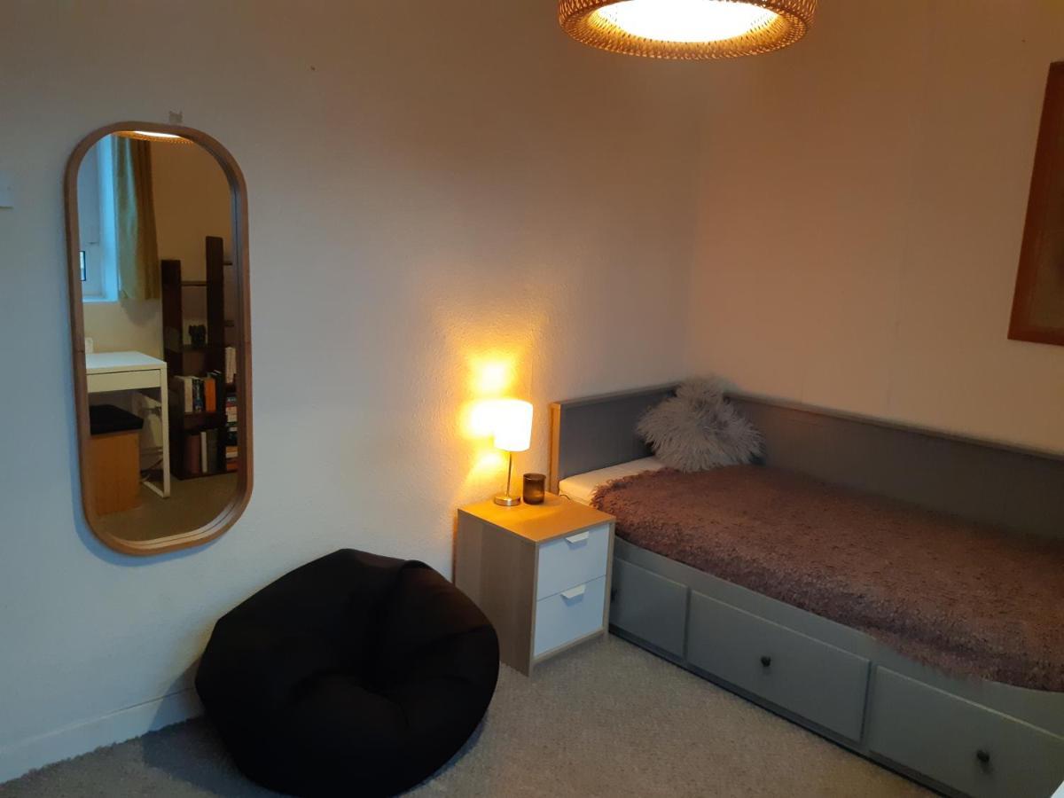 Cosy Room In Camden Town Zone 2 Londra Exterior foto